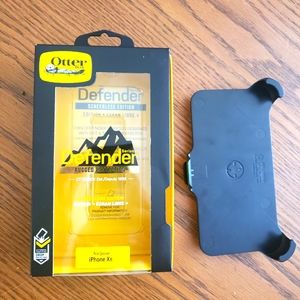 Iphone Xr Otter Defender REPLACEMENT - CLIP HOLSTER PART ONLY
